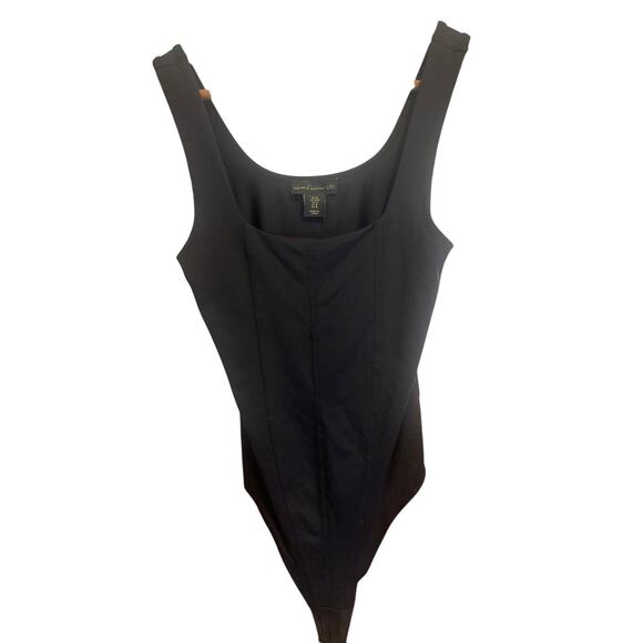 HOUSE of HARLOW - Picture 5 of 7